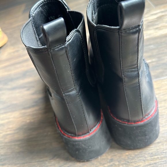 Pleather Platform Sz 39 (Us 8) - Picture 4 of 5